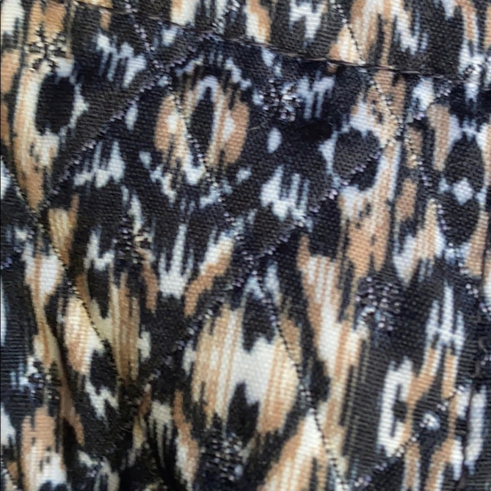 Christopher & Banks Reversible Vest - Zip up front - NWOT - Picture 3 of 4